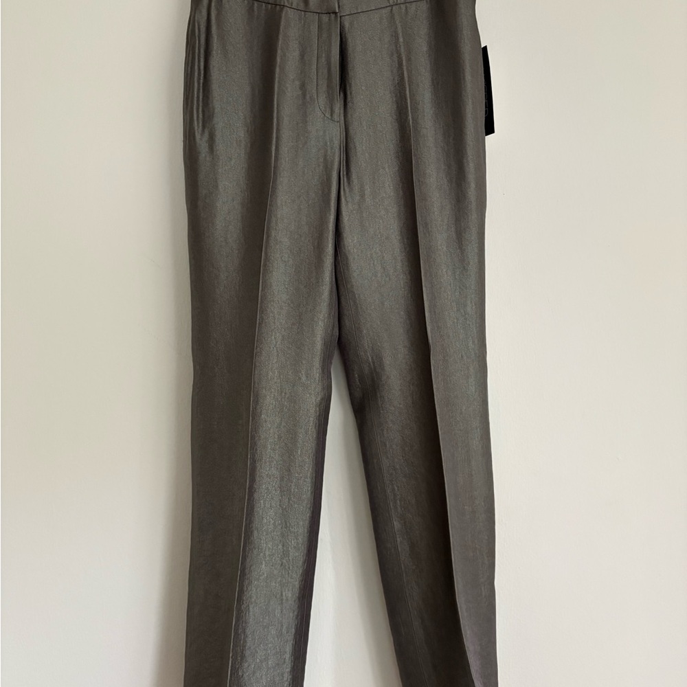 Kasper Shimmer Metallic-Gold/Silver Suit - Jacket and pants with velvet scarf - Picture 11 of 13